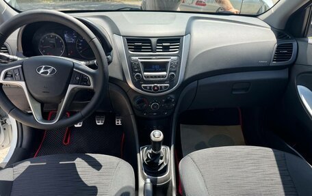 Hyundai Solaris II рестайлинг, 2014 год, 700 000 рублей, 7 фотография