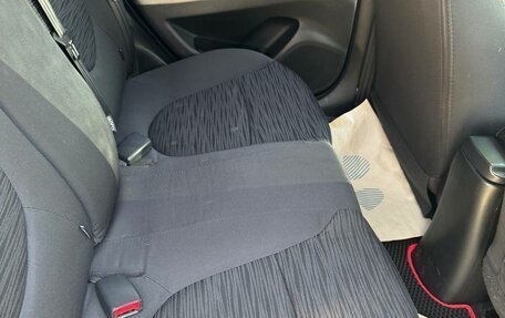 Hyundai Solaris II рестайлинг, 2014 год, 700 000 рублей, 11 фотография