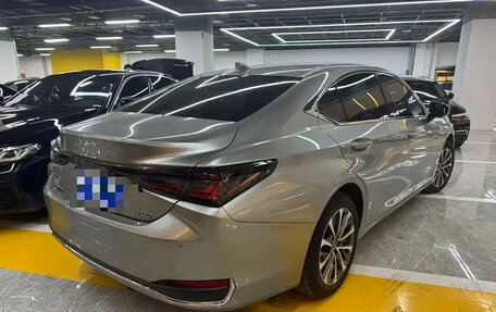 Lexus ES VII, 2025 год, 4 200 444 рублей, 5 фотография