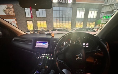 Honda Vezel, 2016 год, 1 400 000 рублей, 9 фотография