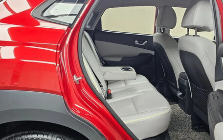 Hyundai Kona I, 2022 год, 1 560 000 рублей, 9 фотография