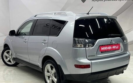 Mitsubishi Outlander III рестайлинг 3, 2008 год, 1 099 000 рублей, 7 фотография