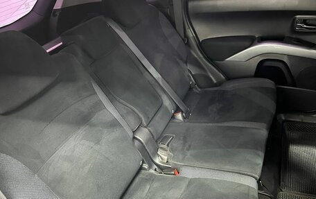 Mitsubishi Outlander III рестайлинг 3, 2008 год, 1 099 000 рублей, 19 фотография