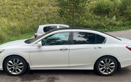 Honda Accord IX рестайлинг, 2013 год, 1 900 000 рублей, 3 фотография