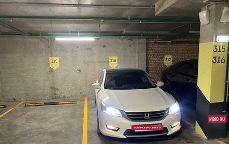 Honda Accord IX рестайлинг, 2013 год, 1 900 000 рублей, 4 фотография