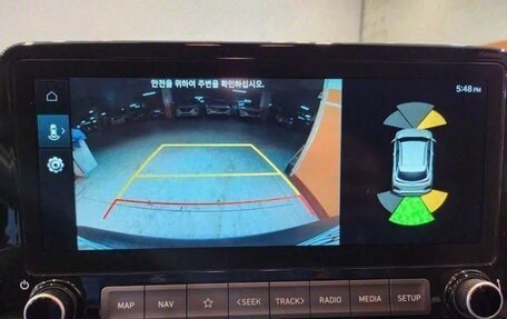 Hyundai Kona I, 2022 год, 1 550 000 рублей, 14 фотография