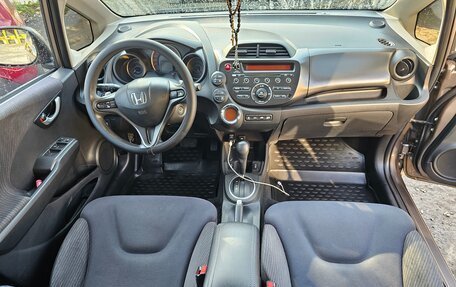 Honda Jazz II рестайлинг, 2012 год, 950 000 рублей, 2 фотография