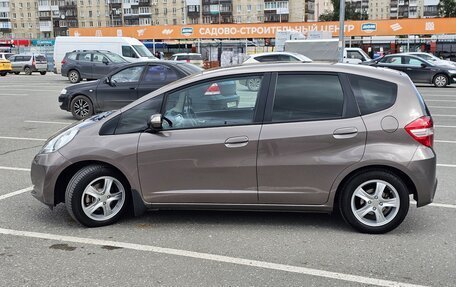 Honda Jazz II рестайлинг, 2012 год, 950 000 рублей, 18 фотография