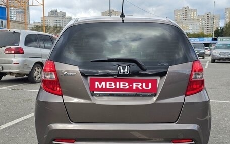 Honda Jazz II рестайлинг, 2012 год, 950 000 рублей, 16 фотография