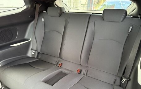 Toyota Yaris, 2022 год, 2 550 000 рублей, 14 фотография