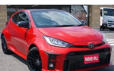 Toyota Yaris, 2022 год, 1 700 000 рублей, 1 фотография