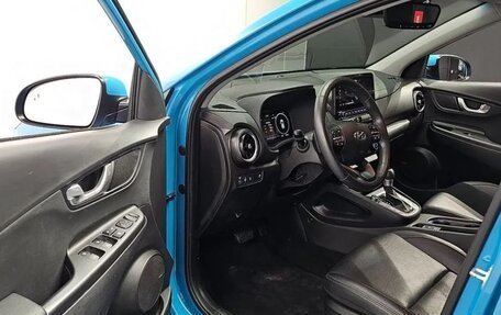 Hyundai Kona I, 2022 год, 1 330 000 рублей, 7 фотография