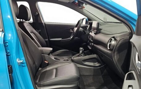 Hyundai Kona I, 2022 год, 1 330 000 рублей, 8 фотография