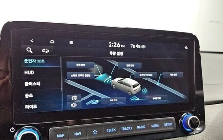 Hyundai Kona I, 2022 год, 1 330 000 рублей, 14 фотография