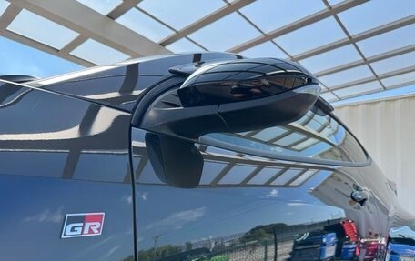 Toyota Yaris, 2022 год, 2 550 000 рублей, 20 фотография