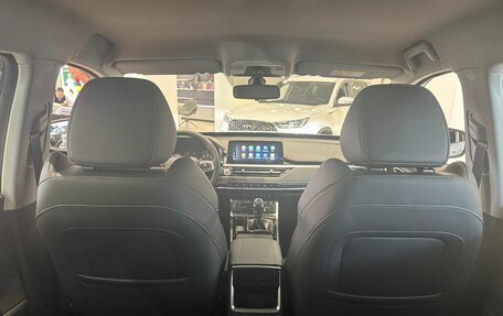 Chery Tiggo 4 I рестайлинг, 2025 год, 1 999 000 рублей, 9 фотография