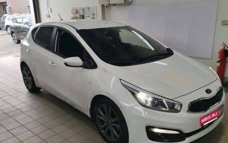 KIA cee'd III, 2015 год, 1 130 000 рублей, 2 фотография