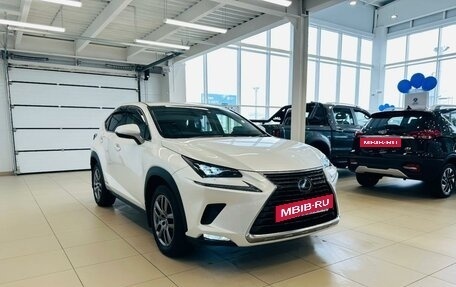 Lexus NX I, 2018 год, 3 999 900 рублей, 8 фотография