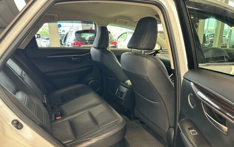 Lexus NX I, 2018 год, 3 999 900 рублей, 17 фотография