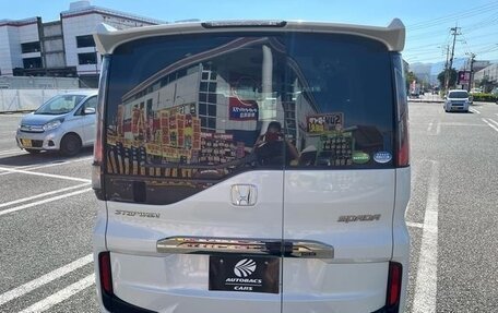 Honda Stepwgn IV, 2021 год, 2 200 000 рублей, 5 фотография