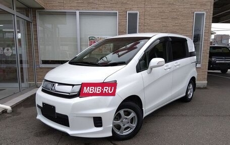 Honda Freed I, 2015 год, 900 000 рублей, 1 фотография