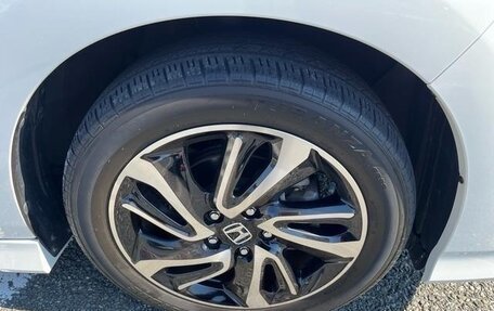 Honda Stepwgn IV, 2021 год, 2 200 000 рублей, 16 фотография