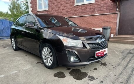 Chevrolet Cruze II, 2014 год, 880 000 рублей, 11 фотография