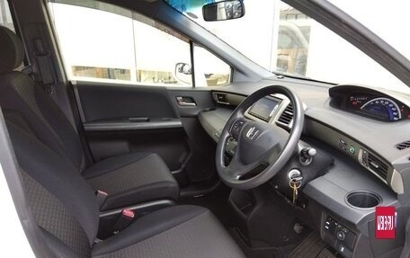 Honda Freed I, 2015 год, 900 000 рублей, 6 фотография