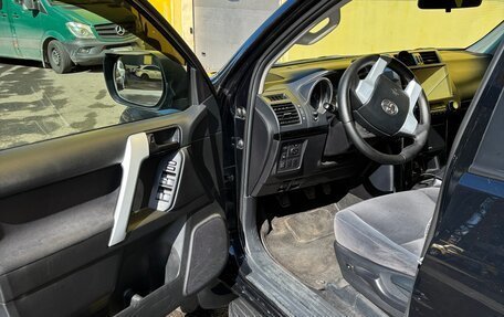 Toyota Land Cruiser Prado 150 рестайлинг 2, 2017 год, 2 800 000 рублей, 11 фотография