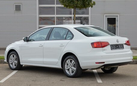Volkswagen Jetta VI, 2016 год, 1 345 000 рублей, 4 фотография