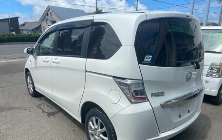Honda Freed I, 2014 год, 732 000 рублей, 3 фотография