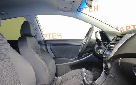 Hyundai Solaris II рестайлинг, 2015 год, 881 000 рублей, 10 фотография