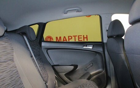 Hyundai Solaris II рестайлинг, 2015 год, 881 000 рублей, 11 фотография