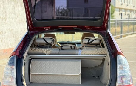 Toyota Prius, 2006 год, 770 000 рублей, 5 фотография