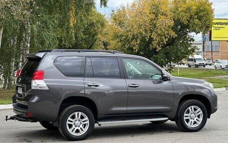 Toyota Land Cruiser Prado 150 рестайлинг 2, 2011 год, 3 000 000 рублей, 5 фотография