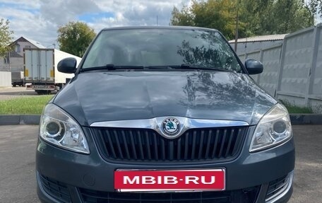 Skoda Fabia II, 2011 год, 620 000 рублей, 2 фотография
