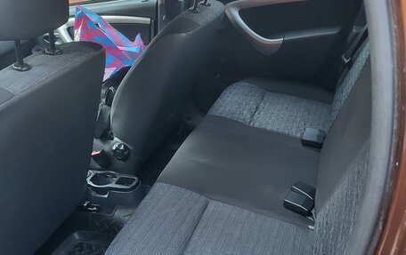 Renault Duster I рестайлинг, 2014 год, 910 000 рублей, 7 фотография