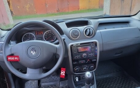 Renault Duster I рестайлинг, 2014 год, 910 000 рублей, 6 фотография