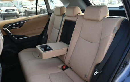 Toyota RAV4, 2025 год, 4 470 084 рублей, 11 фотография