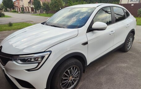 Renault Arkana I, 2019 год, 1 780 000 рублей, 1 фотография