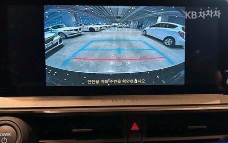 Toyota Prius IV XW50, 2025 год, 3 600 000 рублей, 14 фотография