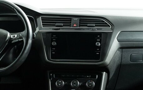 Volkswagen Tiguan II, 2018 год, 2 429 898 рублей, 14 фотография