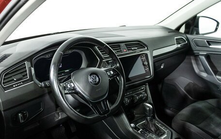 Volkswagen Tiguan II, 2018 год, 2 429 898 рублей, 11 фотография