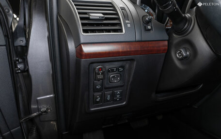 Toyota Land Cruiser Prado 150 рестайлинг 2, 2016 год, 4 100 000 рублей, 22 фотография
