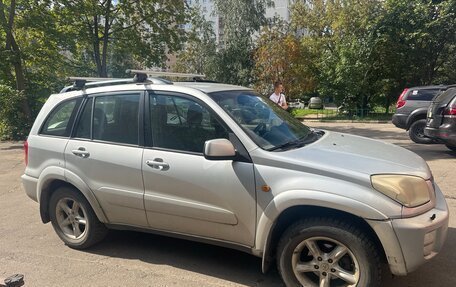 Toyota RAV4, 2003 год, 585 000 рублей, 2 фотография