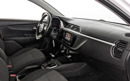 KIA Rio IV, 2021 год, 1 095 000 рублей, 12 фотография