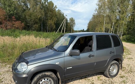 Chevrolet Niva I рестайлинг, 2013 год, 410 000 рублей, 5 фотография