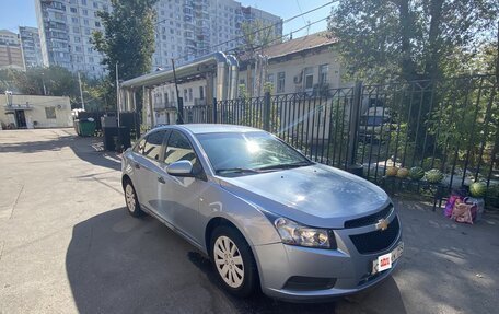 Chevrolet Cruze II, 2009 год, 550 000 рублей, 8 фотография