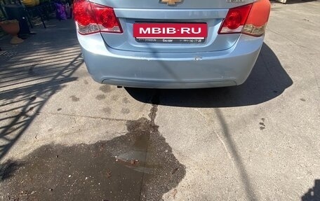 Chevrolet Cruze II, 2009 год, 550 000 рублей, 3 фотография