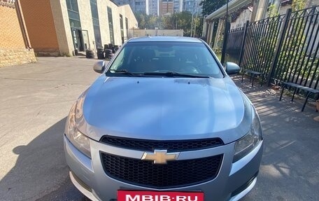 Chevrolet Cruze II, 2009 год, 550 000 рублей, 5 фотография